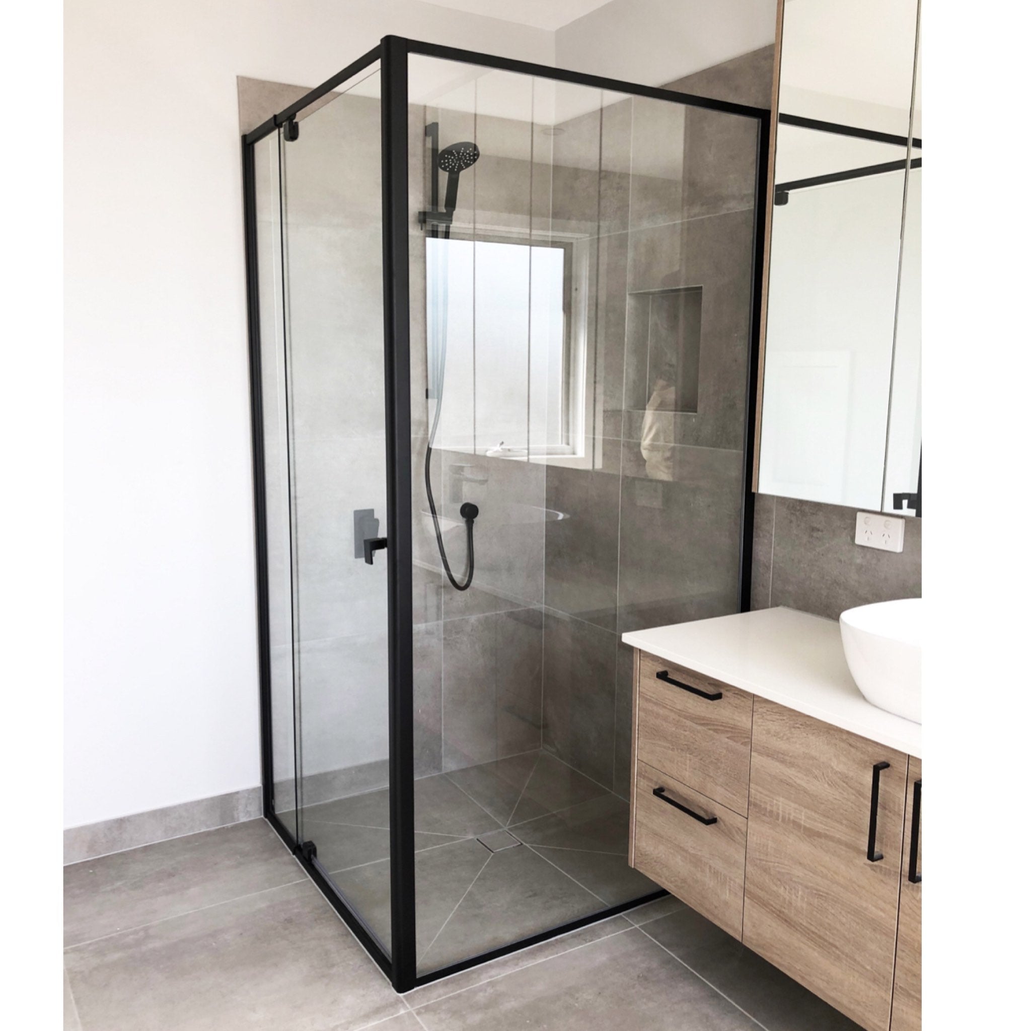 Framed Shower Range - The Splashback Company